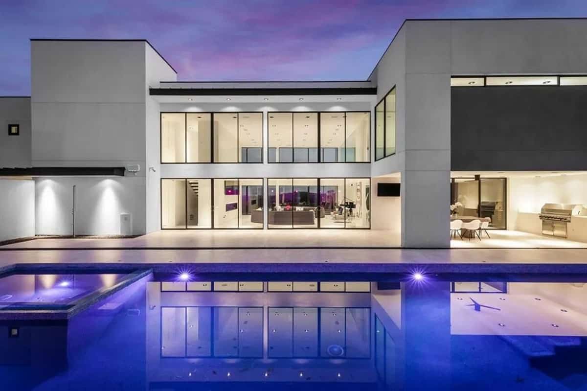 The Height of Contemporary Luxury, this Mansion in Austin has been Meticulously Crafted (Photos)