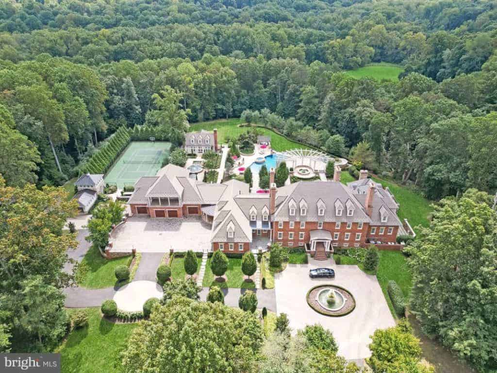 17,000+ Sq Ft Virginia Estate on 11 Acres for $15M
