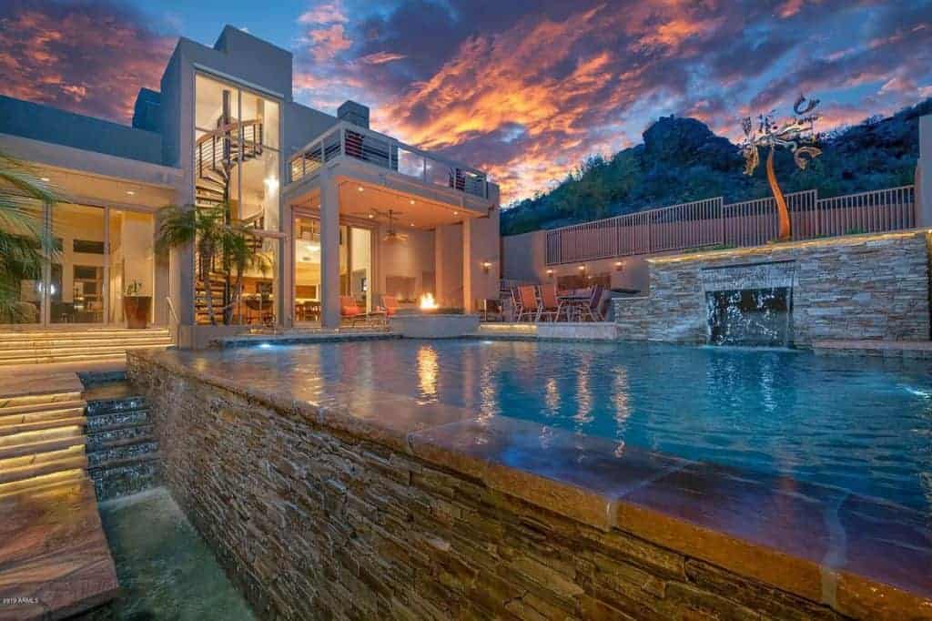 11,000 Sq Ft Phoenix, Arizona Mansion For Only $3.3M