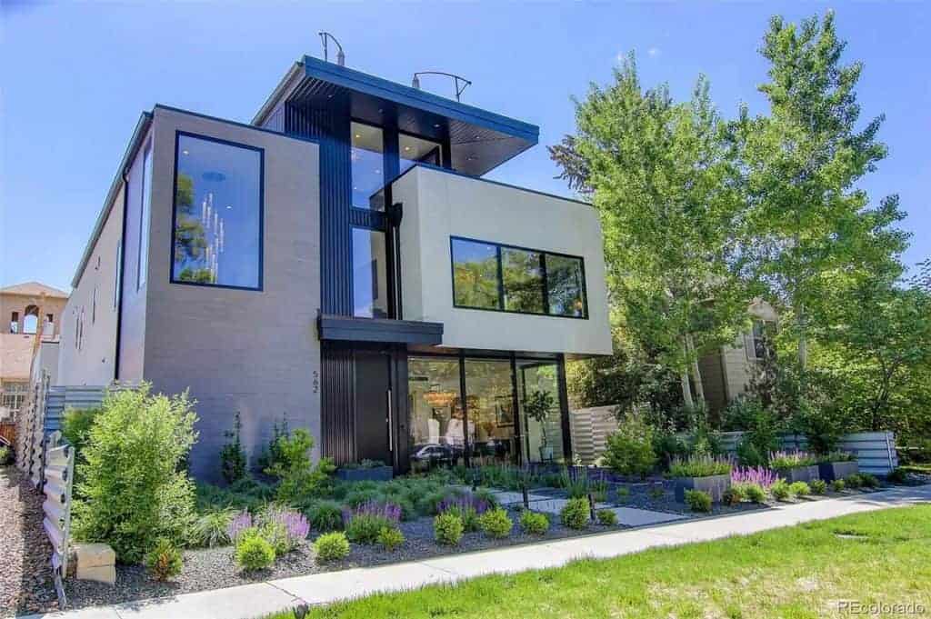 One of a Kind Modern/Contemporary Mansion in Denver, Colorado (Photos)