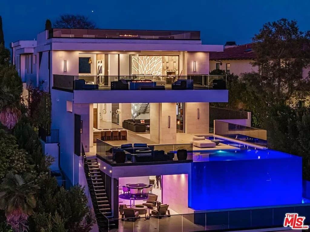 Over 12,000 Sq Ft L.A. Mansion for $19.5M