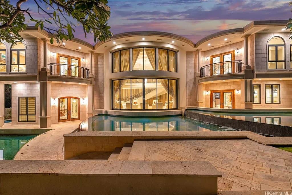 16,000+ Sq Ft Honolulu Mansion for $19M
