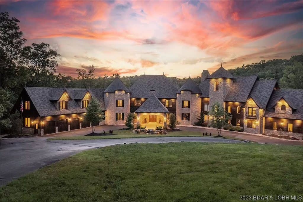Missouri Mansion with 500 Ft of Lakefront for $7.7M