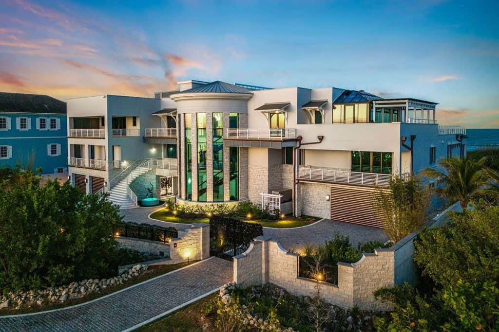 Stunning Oceanfront Mansion Boasts over 20,000 Sq Ft of Luxury (Photos)