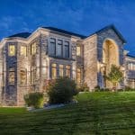Wisconsin Mansion Radiates Elegance and Sophistication (Photos)