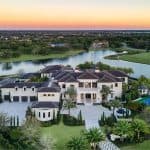 Florida Mansion with Resort-Like Atmosphere, Turns Everyday Life into a Mini-Vacation (Photos)