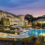 Experience Luxurious Living in this 12,000+ Sq Ft Minnesota Mansion (Photos)