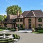 This Michigan Mansion is Designed for both Entertaining and Relaxation (Photos)