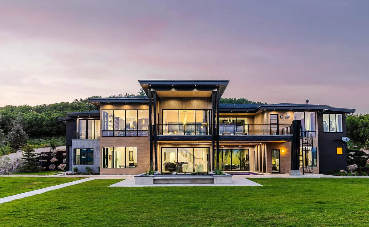 Luxury and Seclusion in this Mountain Contemporary Mansion Located in Utah (Photos)
