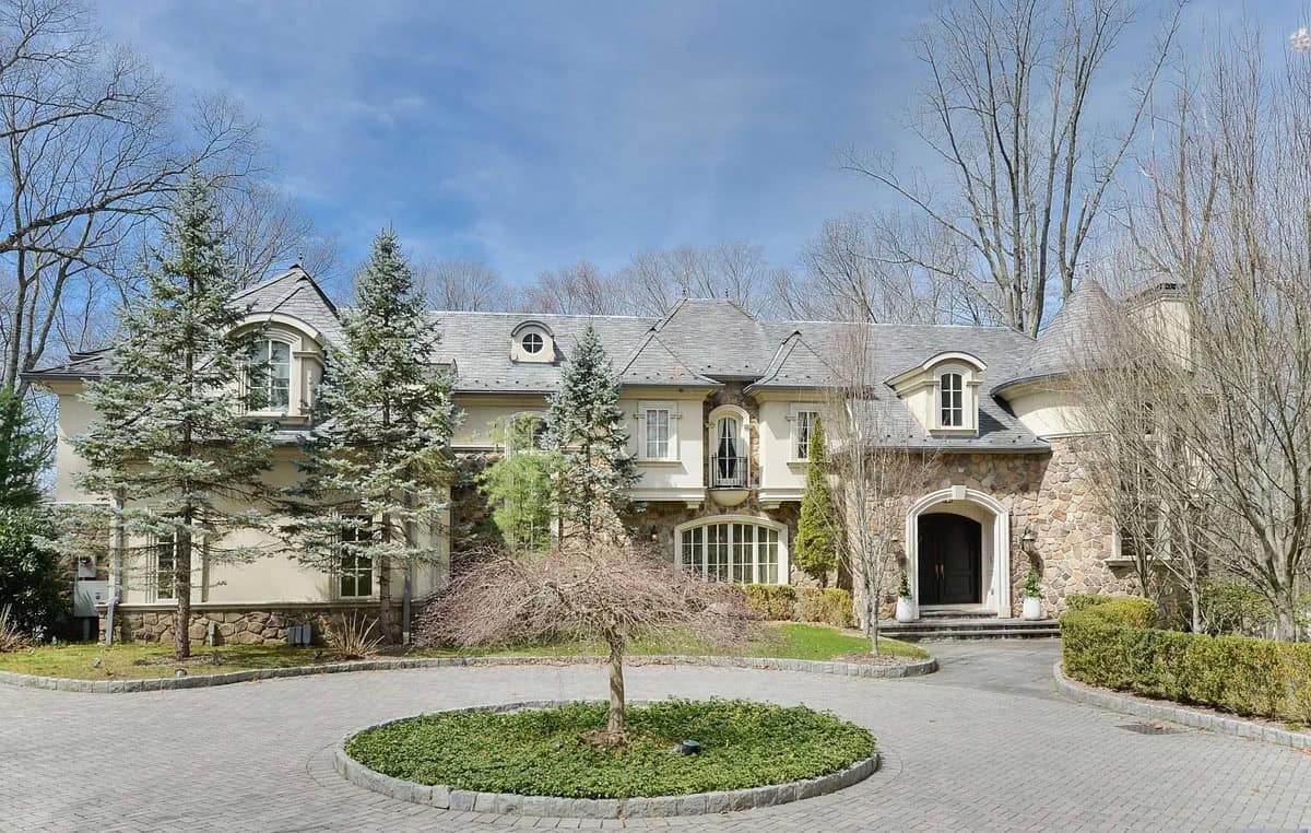 This New Jersey European-Style Mansion is Nestled on 6.3 Scenic Acres (Photos)