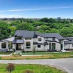 Nebraska Mansion Offers a Luxurious Lifestyle in a Tranquil Setting (Photos)