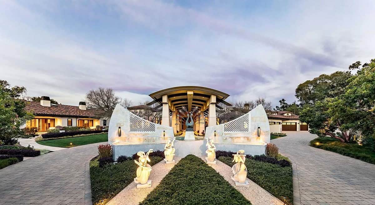 This California Mansion includes an Indoor Pool with Skylights and a 15-Seat Theater (Photos)