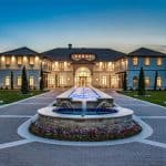 Texas Mansion Where The Primary Suite is a True Retreat with a Spa-Inspired Bathroom (Photos)