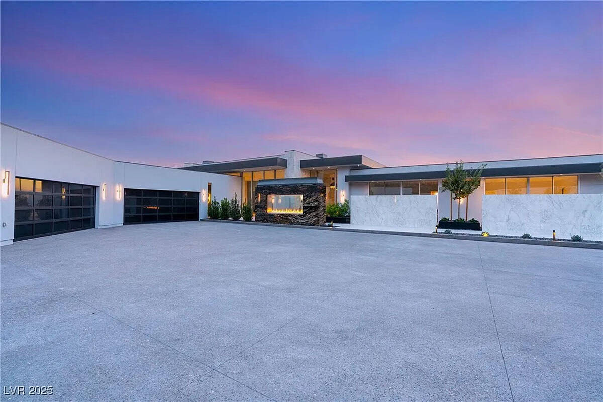 Elevated Contemporary Living Intertwines with Alluring Luxury in this Nevada Mansion (Photos)