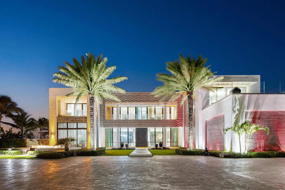 Florida Mansion That Embodies The Elegance Of The World’s Most Luxurious Hotels (Photos)