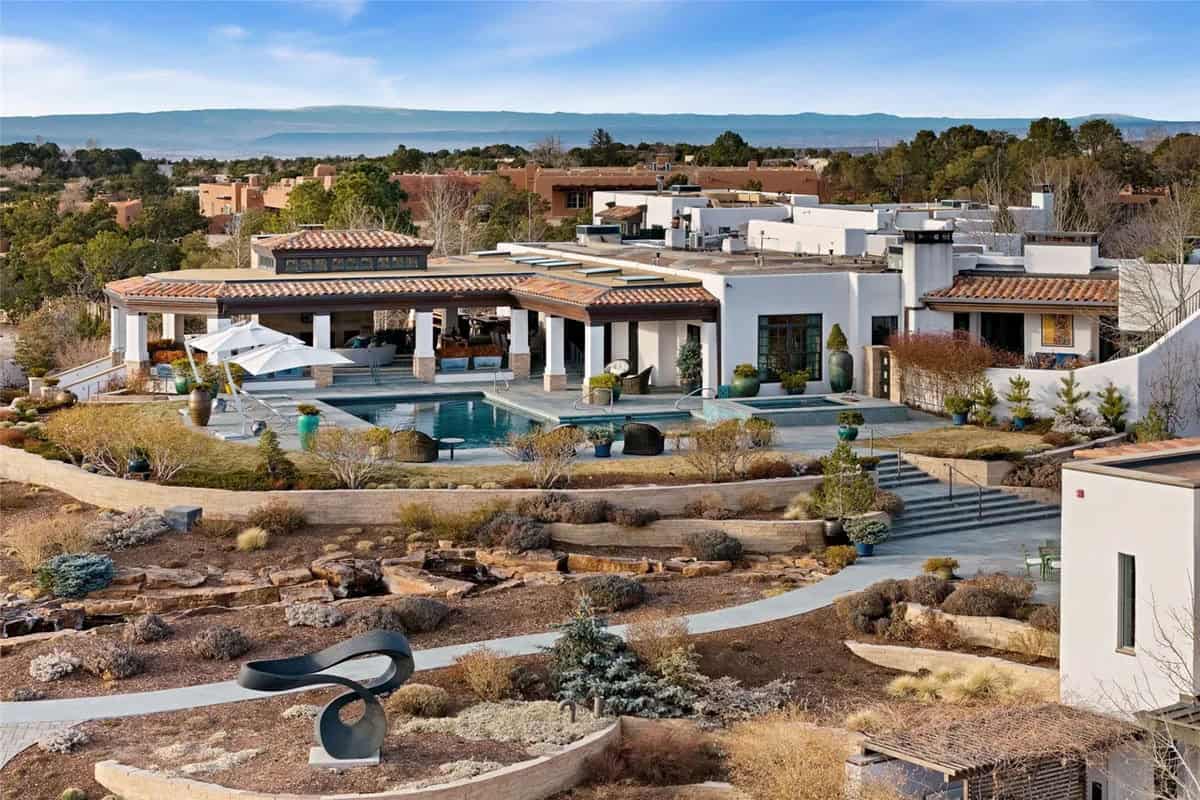 This Exceptional New Mexico Mansion Embodies the Perfect Getaway (Photos)