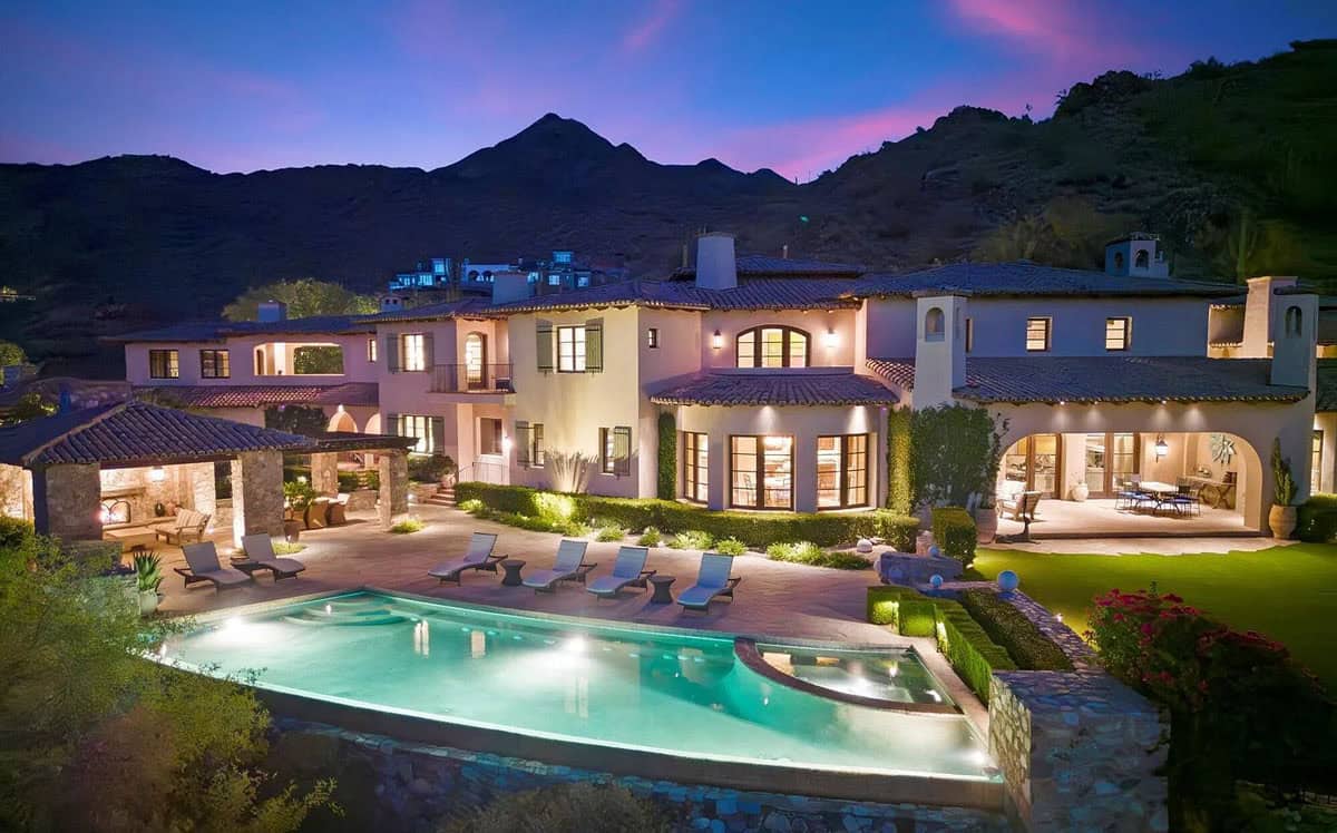 This Arizona Mansion Radiates Timeless Elegance, and Exceptional Craftsmanship (Photos)