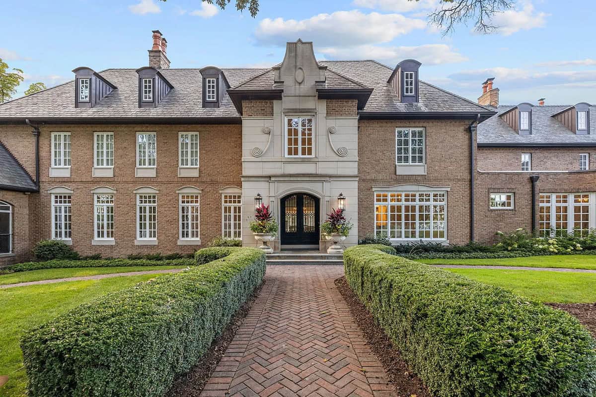 Remarkable 36-Acre Countryside Estate in the Chicagoland Area (Photos)